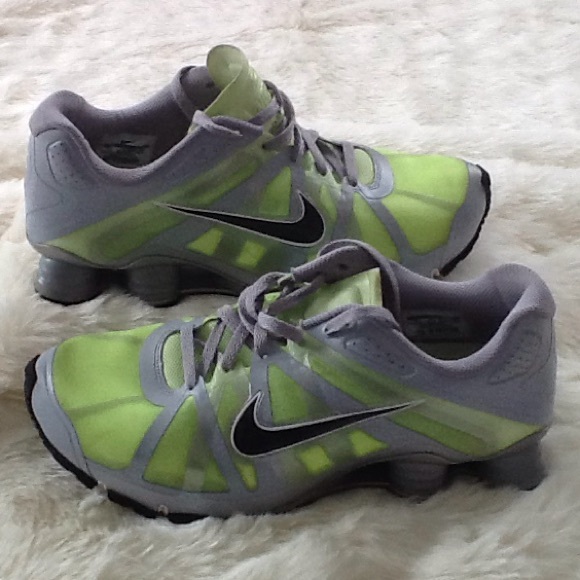 nike shox roadster 12